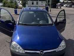Blau Gebraucht 2002 Opel Corsa Kleinwagen | 1.600 € (Fairer Preis)