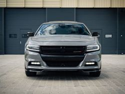 Grau Gebraucht 2018 Dodge Charger Limousine | 22.500 € (Etwas zu teuer)