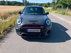 Grau Gebraucht 2020 Mini John Cooper Works Kleinwagen | 26.500 € (Fairer Preis)