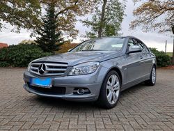 Grau Gebraucht 2008 Mercedes C180 Avantgarde Limousine | 6.990 €