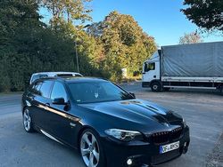Schwarz Gebraucht 2016 BMW 520 M Sport Kombi | 13.999 € (Fairer Preis)