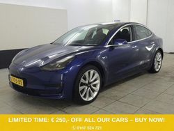 Blau Gebraucht 2020 Tesla Model 3 Standard Range Limousine | 19.900 € (Guter Preis)