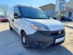 Weiß Gebraucht 2018 Fiat Doblò Basis Van / Kleinbus | 7.998 € (Etwas zu teuer)