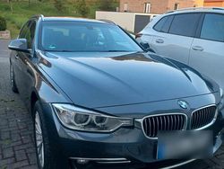 Grau Gebraucht 2013 BMW 320 Luxury Line Kombi | 12.000 € (Fairer Preis)