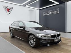 Black sapphire metallic Gebraucht 2020 BMW 530 M Sport Kombi | 33.990 € (Fairer Preis)