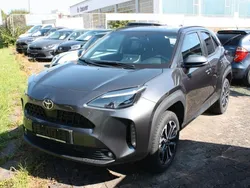 1g3 marlingrau Neu 2024 Toyota Yaris Cross Team SUV | 29.250 €