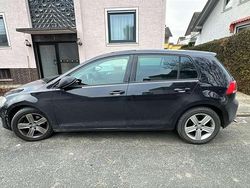 Schwarz Gebraucht 2013 VW Golf VII Comfortline Kleinwagen | 6.999 € (Guter Preis)