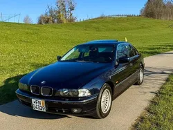 Blau Gebraucht 1999 BMW 528 Limousine | 13.999 €