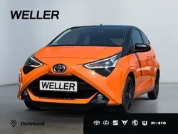 Orange Gebraucht 2019 Toyota Aygo X-cite Kleinwagen | 11.490 € (Etwas zu teuer)