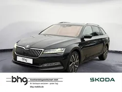 Schwarz Gebraucht 2023 Skoda Superb Style Kombi | 35.430 € (Fairer Preis)