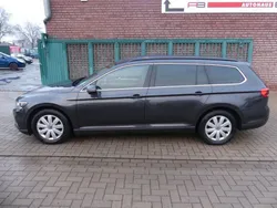 Grau Gebraucht 2021 VW Passat Business Kombi | 21.990 € (Fairer Preis)