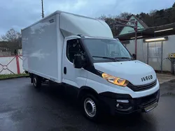 Weiß Gebraucht 2017 Iveco Daily | 28.900 €