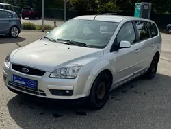 Silber Gebraucht 2007 Ford Focus Style Limousine | 3.650 € (Fairer Preis)