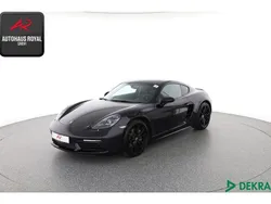 Schwarz (metallic) Gebraucht 2017 Porsche Cayman Coupé | 57.880 € (Teuer)