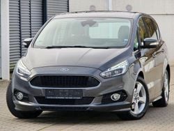Grau Gebraucht 2017 Ford S-MAX ST-Line Van / Kleinbus | 15.999 € (Guter Preis)
