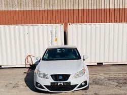 Weiß Gebraucht 2012 Seat Ibiza Kleinwagen | 3.099 € (Guter Preis)