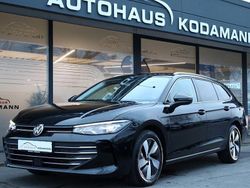 Grenadillschwarz metallic Gebraucht 2025 VW Passat Business Kombi | 33.770 € (Guter Preis)