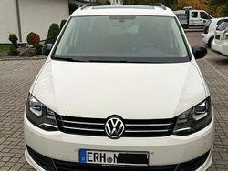 Weiß Gebraucht 2013 VW Sharan Match Van / Kleinbus | 10.000 € (Etwas zu teuer)