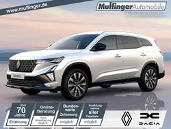 Grau (dolomitgrau) Gebraucht 2024 Renault Espace Techno Van / Kleinbus | 39.132 €