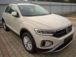 Indiumgrau Neu 2025 VW T-Roc Life SUV | 30.583 € (Superpreis)