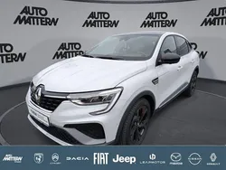 Kyanitweiß metallic Gebraucht 2022 Renault Arkana R.S. SUV | 26.890 € (Teuer)