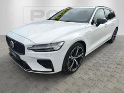 Crystal white pearl Gebraucht 2024 Volvo V60 Ultra Kombi | 52.990 €