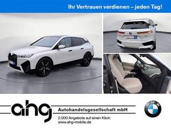 Weiß Gebraucht 2022 BMW iX Performance SUV | 55.560 € (Superpreis)