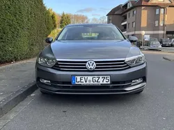 Grau Gebraucht 2017 VW Passat Highline Kombi | 17.500 € (Guter Preis)