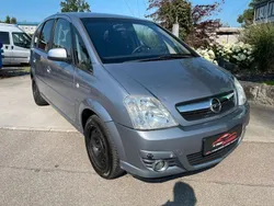 Silber Gebraucht 2006 Opel Meriva Cosmo Van / Kleinbus | 3.499 € (Etwas zu teuer)