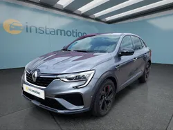 Grau Gebraucht 2022 Renault Arkana R.S. SUV | 23.999 € (Fairer Preis)