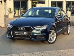 Kosmosblau Gebraucht 2017 Audi A3 Design Limousine | 12.990 € (Guter Preis)