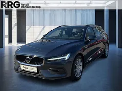 Blau Gebraucht 2023 Volvo V60 Core Kombi | 33.890 € (Guter Preis)
