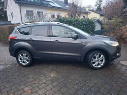Schwarz Gebraucht 2016 Ford Kuga ST-Line SUV | 9.850 € (Guter Preis)