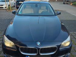 Blau Gebraucht 2010 BMW 520 Efficient Dynamics Limousine | 8.400 € (Superpreis)