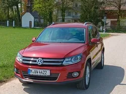 Rot Gebraucht 2011 VW Tiguan Style SUV | 11.600 € (Fairer Preis)