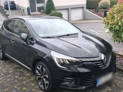Schwarz Gebraucht 2022 Renault Clio V Intens Limousine | 14.000 €