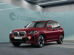 Rot Gebraucht 2022 BMW iX3 M Sport SUV | 43.690 € (Fairer Preis)