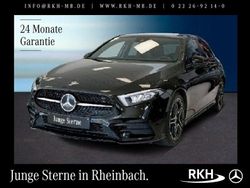 Schwarz Gebraucht 2021 Mercedes A200 Night Limousine | 25.850 € (Etwas zu teuer)
