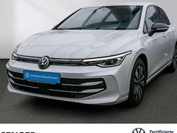 Oryxweiß perlmutteffekt Gebraucht 2025 VW Golf Goal Limousine | 28.480 € (Fairer Preis)