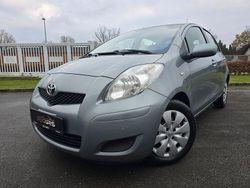 Silber Gebraucht 2009 Toyota Yaris Sol Kleinwagen | 5.350 € (Fairer Preis)