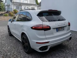 Weiß Gebraucht 2015 Porsche Cayenne Turbo S SUV | 41.500 € (Superpreis)