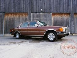 Braun Gebraucht 1977 Mercedes E280 Limousine | 27.129 €