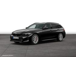Black sapphire metallic Gebraucht 2025 BMW 330 Comfort Edition Kombi | 54.264 € (Fairer Preis)