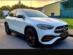 Weiß Gebraucht 2020 Mercedes GLA200 Edition 1 SUV | 34.700 € (Etwas zu teuer)