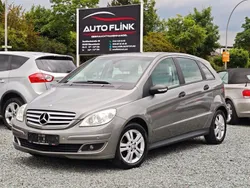 Grau Gebraucht 2007 Mercedes B200 Van / Kleinbus | 8.950 € (Teuer)
