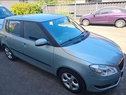 Grün Gebraucht 2010 Skoda Fabia Cool Edition Kleinwagen | 3.850 € (Fairer Preis)