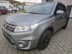 Grau Gebraucht 2016 Suzuki Vitara Comfort SUV | 9.900 € (Guter Preis)