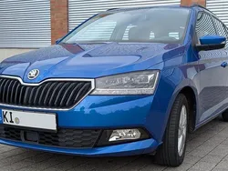 Blau Gebraucht 2020 Skoda Fabia Style Kombi | 10.400 € (Guter Preis)