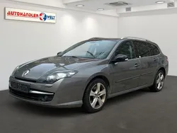Braun Gebraucht 2010 Renault Laguna III Kombi | 2.999 € (Guter Preis)