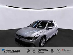 Reflexsilber Gebraucht 2022 VW Golf VIII Limousine | 18.429 € (Guter Preis)